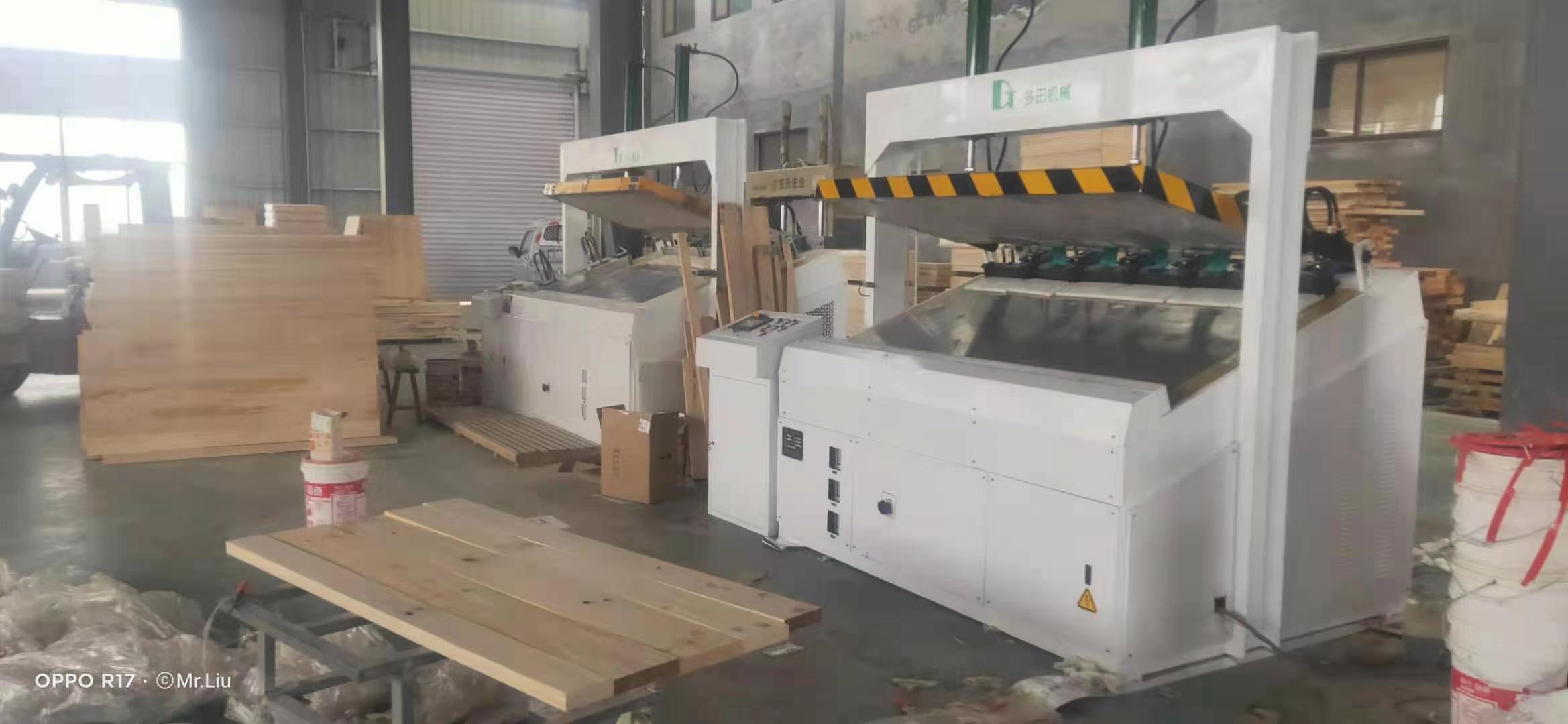 Small Type HF Board Jointing Machine With Slope Workbench